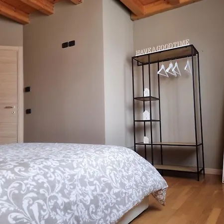 Loft Civico 12 * Pian Camuno